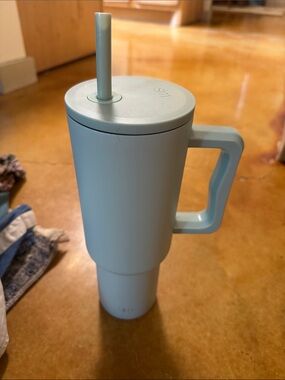 Simply Modern Matte Light GreenTravel Tumbler with Straw and Handle
